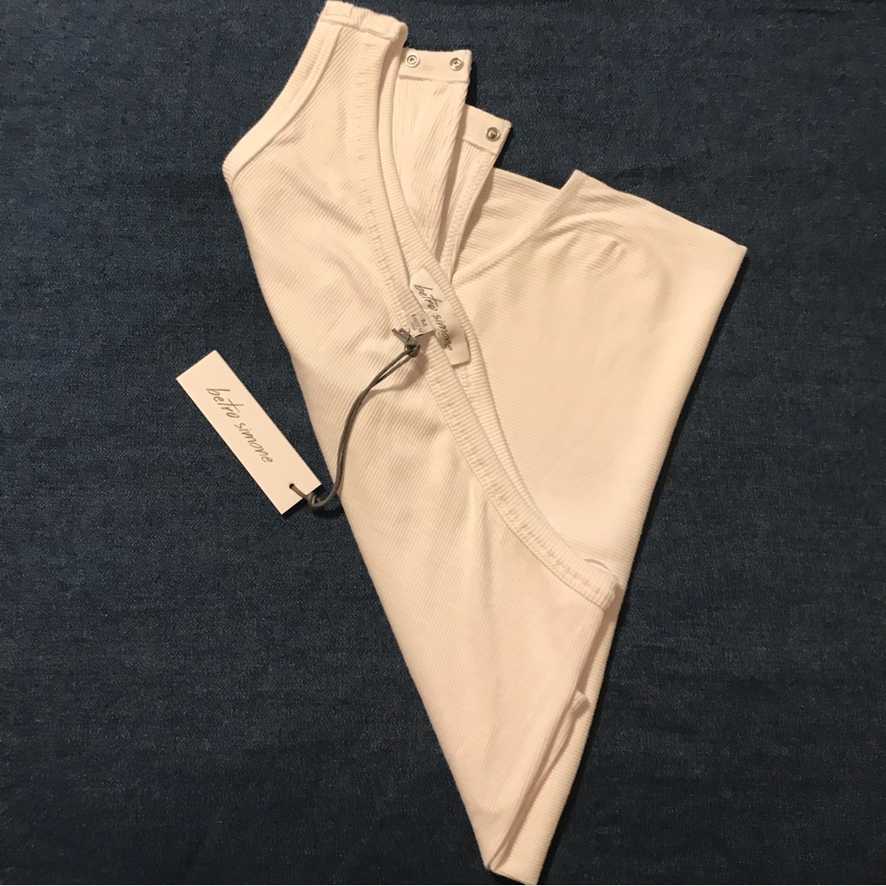 Betro Simone White Asymmetrical Ribbed Bodysuit. - Picture 8 of 11
